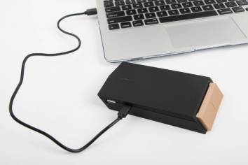 全新一代粵通卡充值設備全球首發！革命性移動電源設計